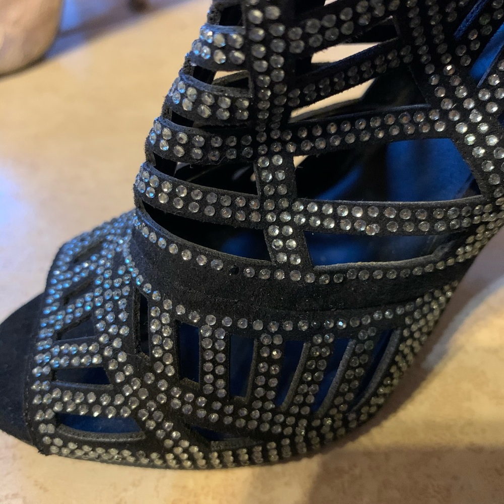 Candie’s Rhinestone Heels - Picture 5 of 8
